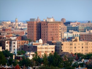 Photo by Ted Eytan: http://en.wikipedia.org/  wiki/Washington,_D.C.#mediaviewer/ File:The_Cairo_Building_in_Washington_DC.jpg